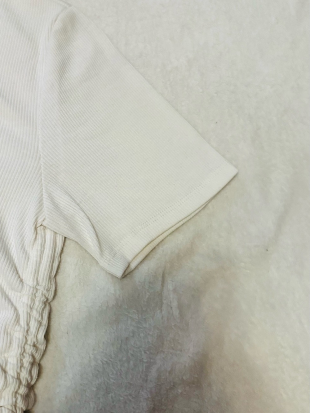 ZARA Cream Ribbed Short Sleeve Top with Side Tie Ruching Size Large EUC - Picture 5 of 6